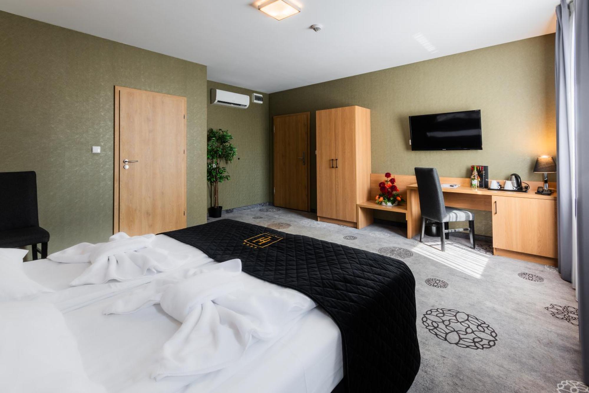 Hotel Lantier Wellness & Spa Bytom Exterior foto